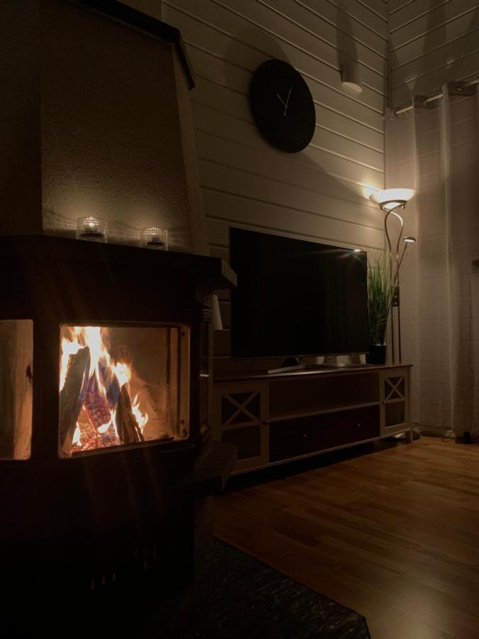 Elegant Villa On The Shore Of Lake Saimaa Lappeenranta Exterior foto